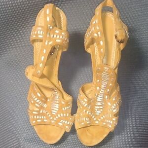 ERIC RUTBERG Yellow/Gold LEATHER/SUEDE HEELS